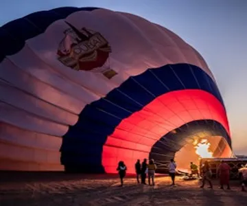 Dubai Hot Air Balloon Flight with Hotel Transfers